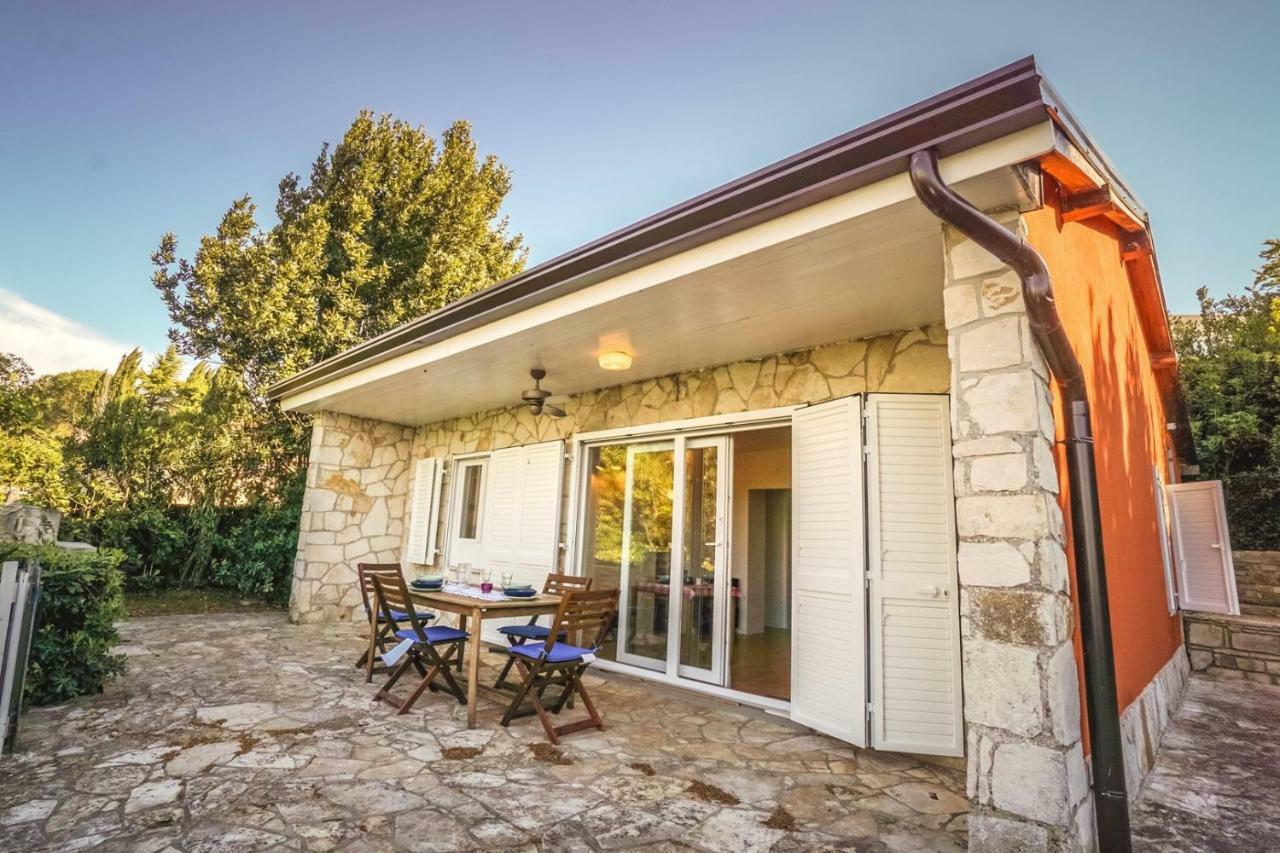 Beach House Lucy Crveni Vrh Εξωτερικό φωτογραφία